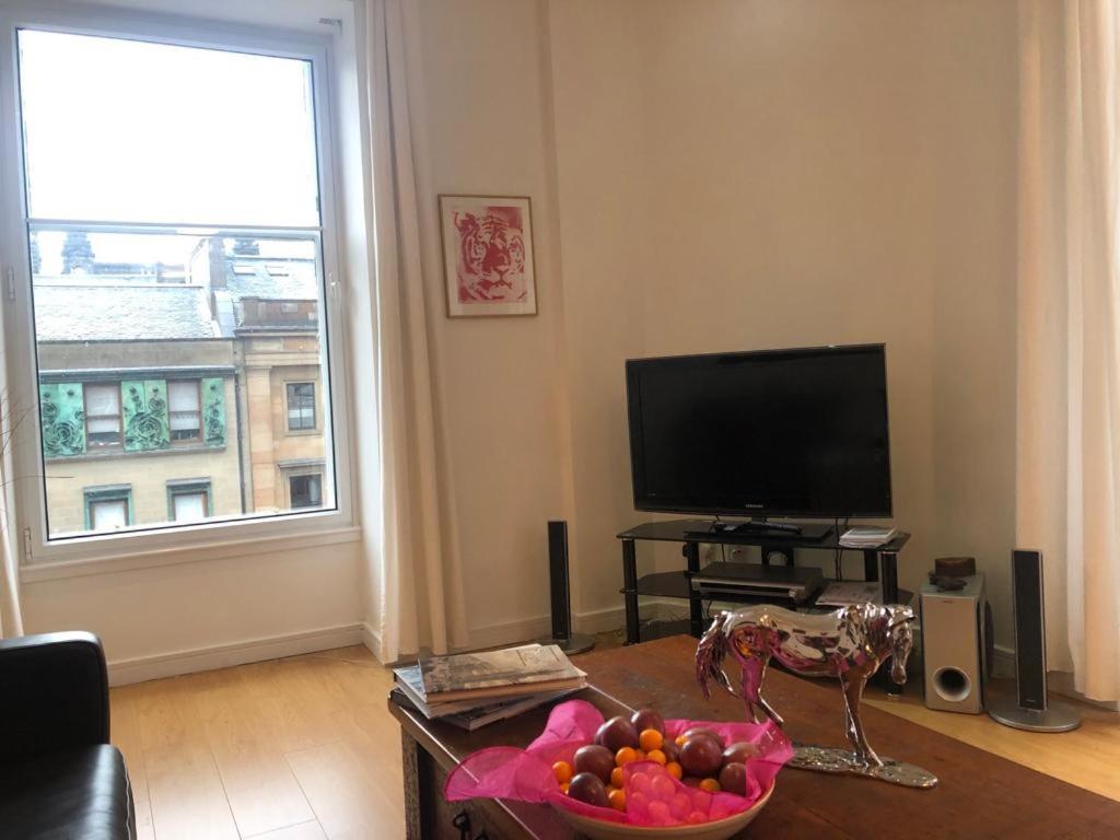 Comfy Two Bedroom Apartment Right In The City Centre Glasgow Zewnętrze zdjęcie